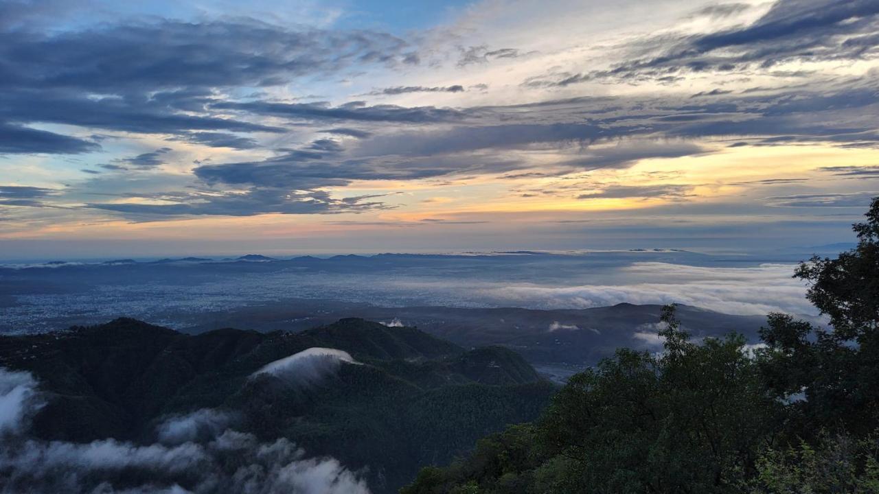 Shiva Valley Resort Kokhliyal Gaon エクステリア 写真